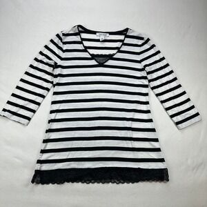 White House Black Market Striped Lace Trim 3/4 Sleeve V Neck Top‎